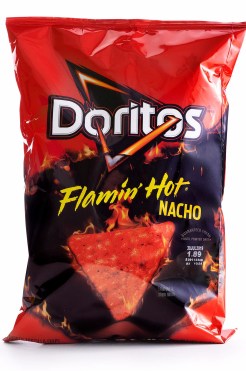 19-02514-doritosflamin.jpg